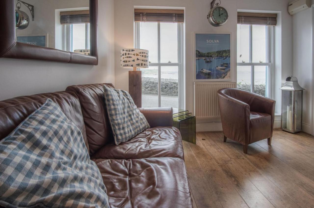 Goscar Court - 1 Bedroom Apartment - テンビー エクステリア 写真